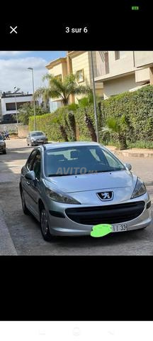 Peugeot 207 Diesel Manuelle 2009 à Tanger - 2