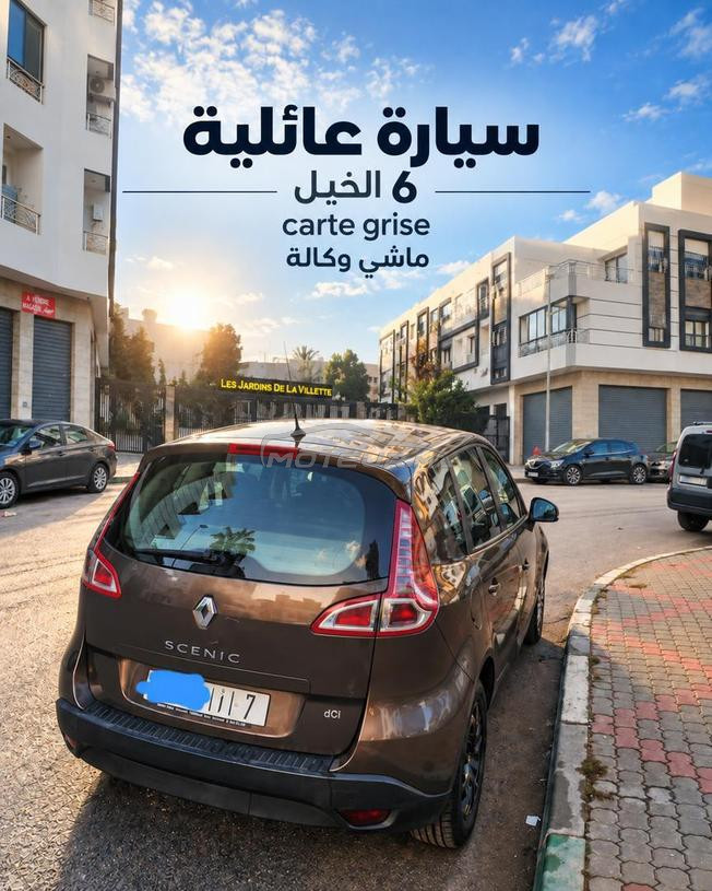 Renault Scenic 2ᵉ main 2011 à Casablanca