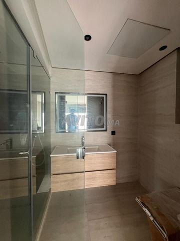 Appartement à Louer 3 min de CFC