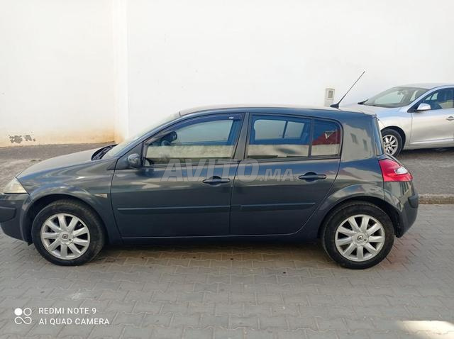Renault Megane Diesel Manuelle 2008 à Larache - 2
