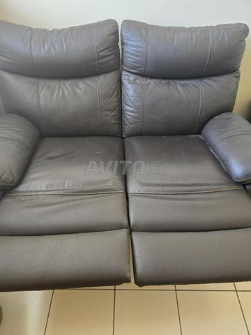 Canapé en cuir extensible très confortable - 2