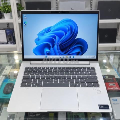 HP EliteBook Polystudio Intel Core Ultra 7