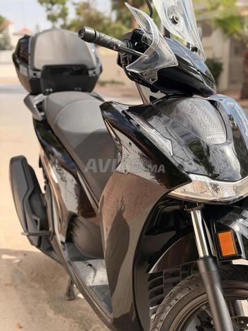 هوندا SH350 - 2