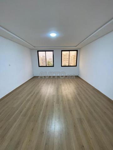 BUREAU 110m2 À LOUER QUARTIER 2 MARS - 2