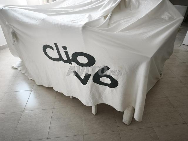 Bâche de protection extérieure tissu Clio 6