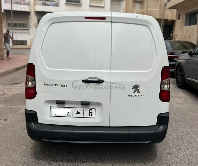 PEUGEOT Partner model 2022.  49000km