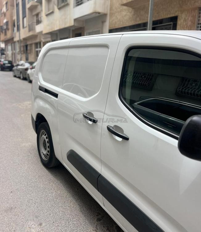 PEUGEOT Partner model 2022.  49000km
