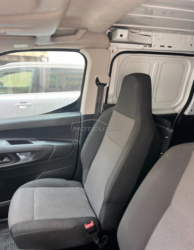 PEUGEOT Partner model 2022.  49000km
