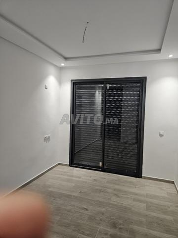 شقة جديدة 190م 2ص 4غ سيدي معروف