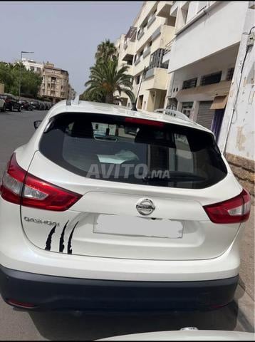 Nissan Qashqai Diesel Manuelle 2017 à Rabat - 2