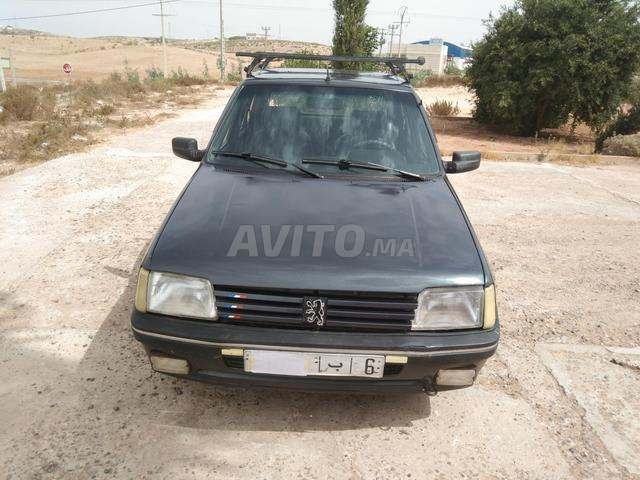 Peugeot 205 GRD - 2