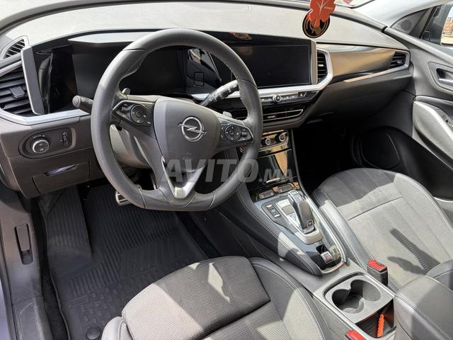 OPEL Grandland première main