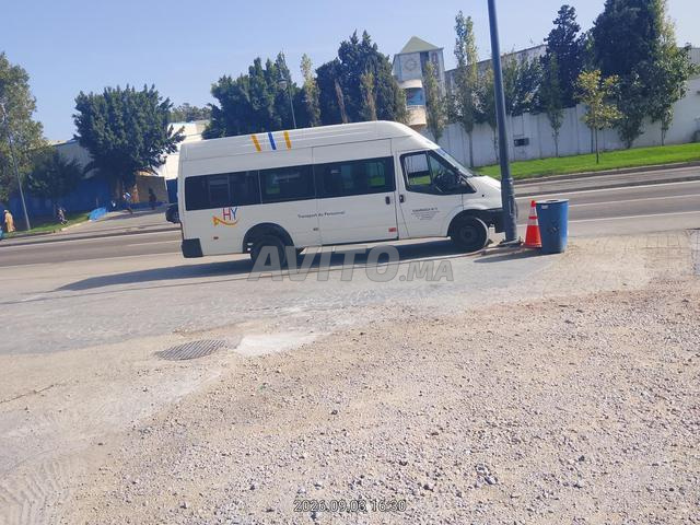 Ford... transport d'utilisateurs, bienvenue à l'acheteur