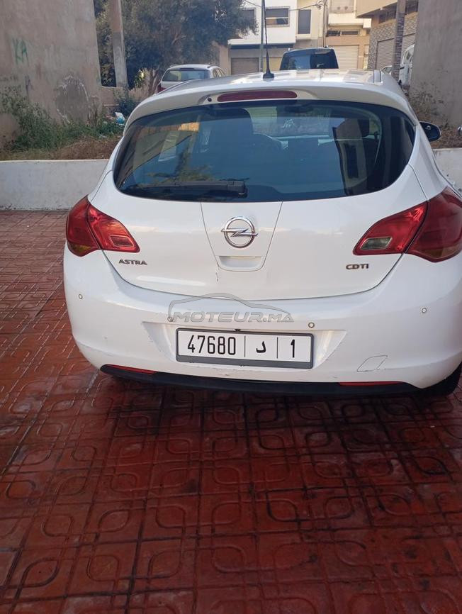 je me vendre ma voiture très Bon Etat 