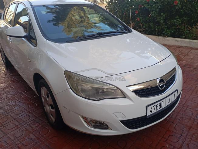 je me vendre ma voiture très Bon Etat 