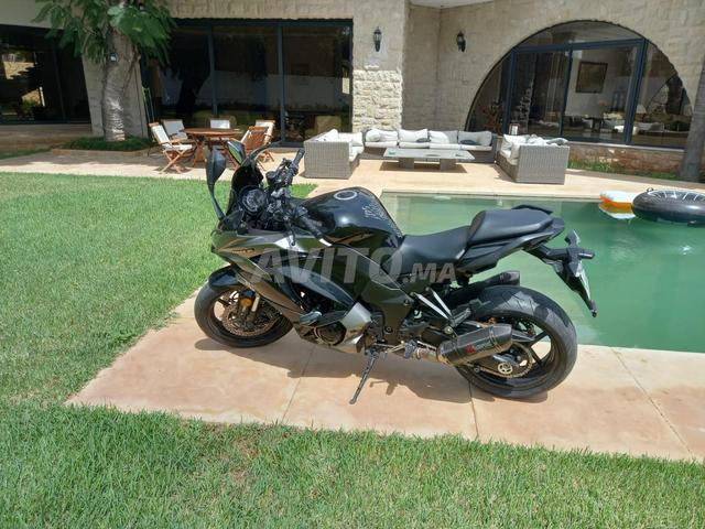 2017 كاواساكي z1000sx إصدار محدود