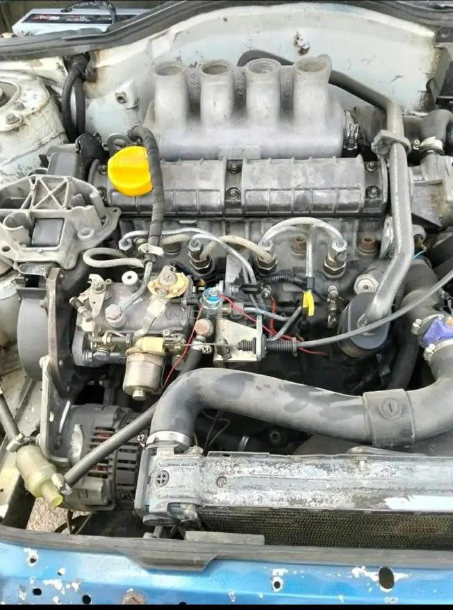 Renault 19 موديل 1990، مازوط. جوج بيبان