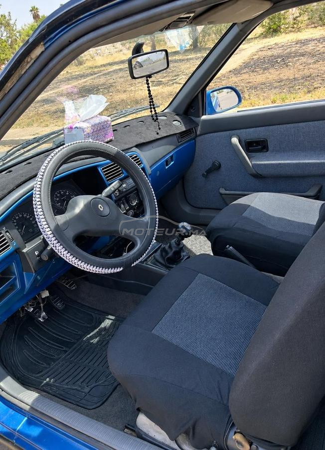 Renault 19 موديل 1990، مازوط. جوج بيبان