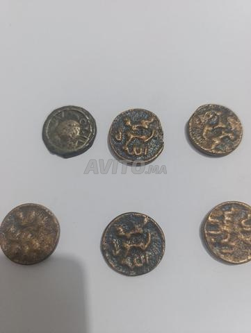 Vente de vieilles pièces de monnaie du Maroc - 2