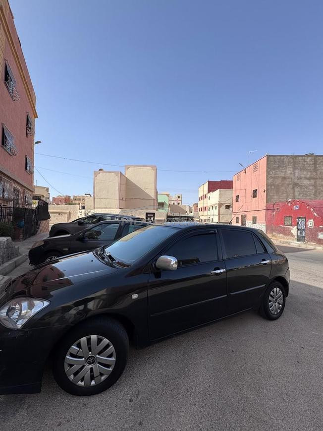 Toyota Corolla Essence Manuelle 2005 à Laâyoune