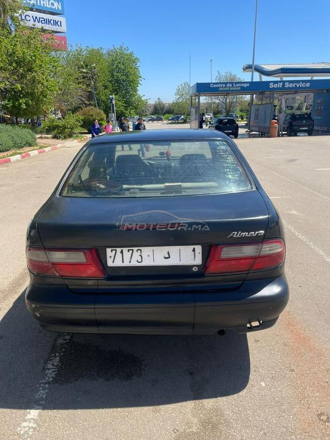 Nissan almera essance 1999