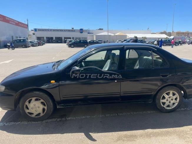 Nissan almera essance 1999