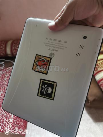 Tablette à vendre, encore neuve, wifi, 16 Go - 2