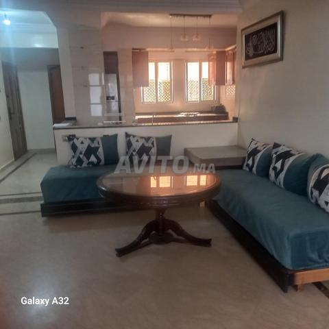 غرفة لشريكة سكن طالبة