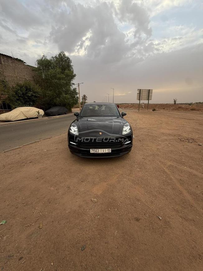 Porsche Macan Essence Automatique 2021 à Marrakech