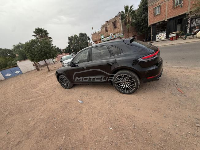 Porsche Macan Essence Automatique 2021 à Marrakech