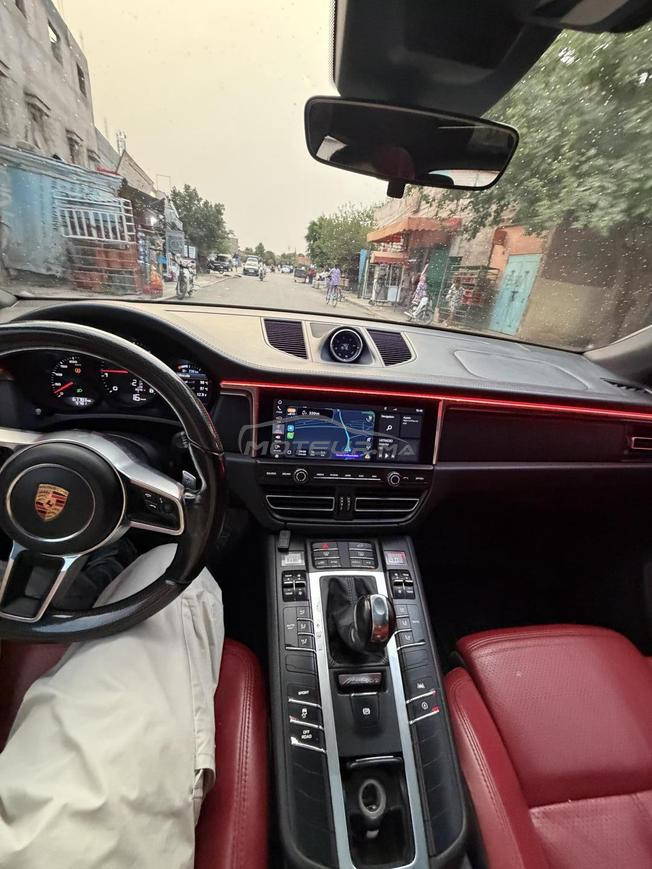 Porsche Macan Essence Automatique 2021 à Marrakech