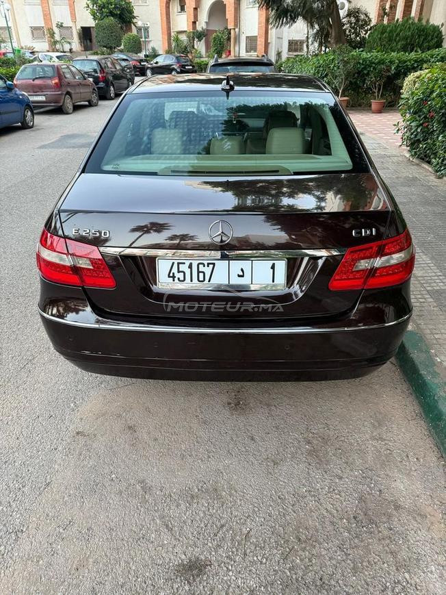 mercedes classe E 250 2011 très bonne état 