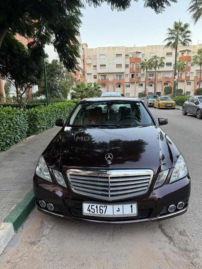 mercedes classe E 250 2011 très bonne état 