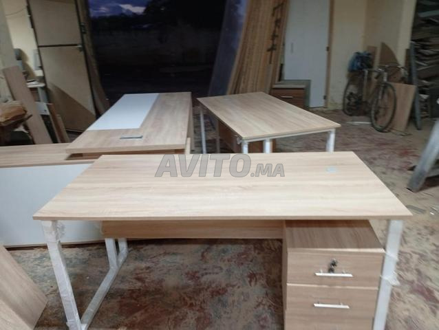 Table de réunion avec les chaises DF - 2