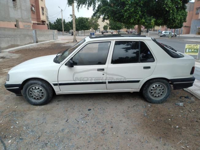 Peugeot 309 Essence Manuelle 1999 à Guelmim