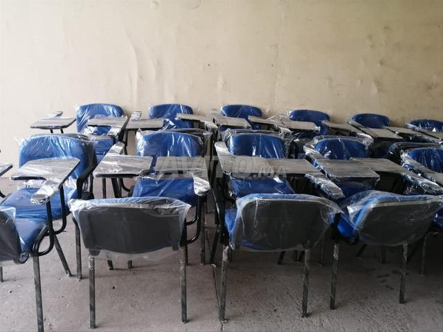 Chaise scolaire avec tablette intégrée - 2