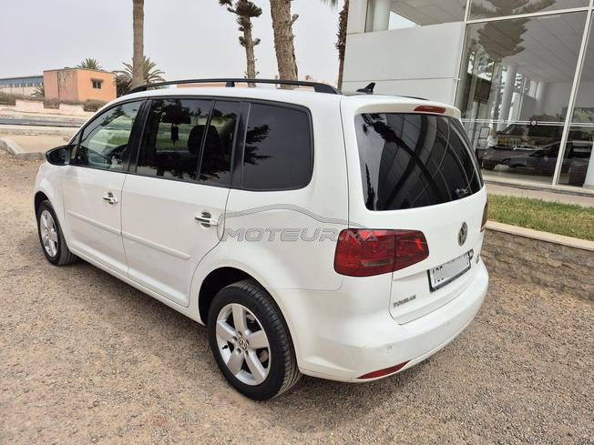 volkswagne touran 