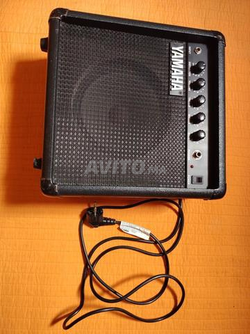 Amplificateur de guitare électrique Yamaha HY-10G III 25 watts - 2