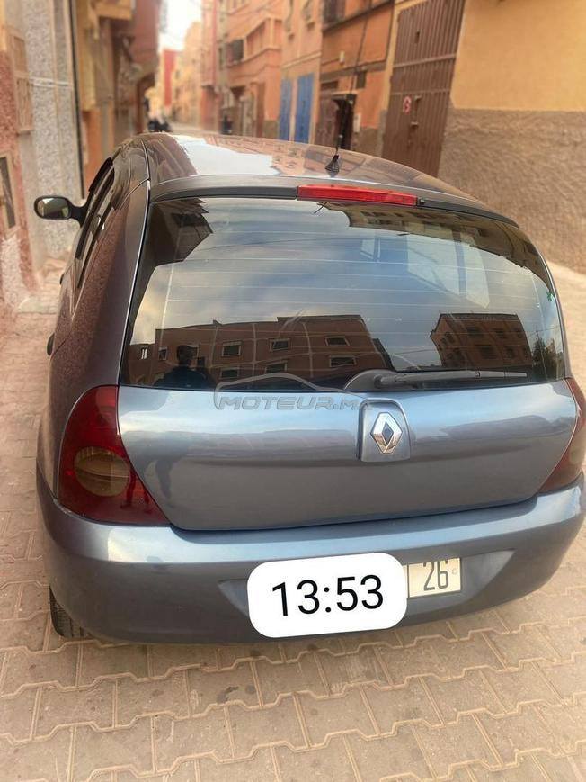 Renault Clio Essence Manuelle 2009 à Agadir