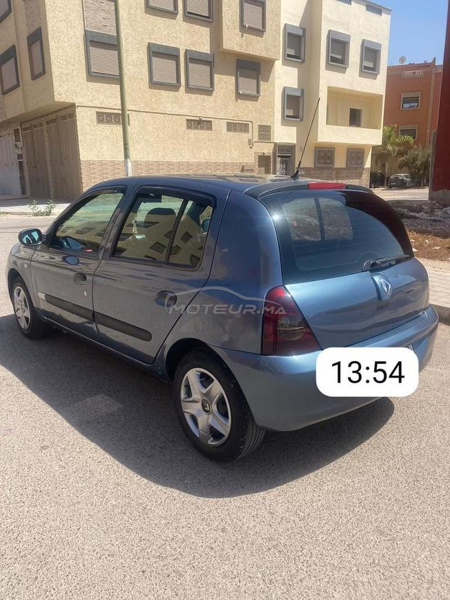 Renault Clio Essence Manuelle 2009 à Agadir