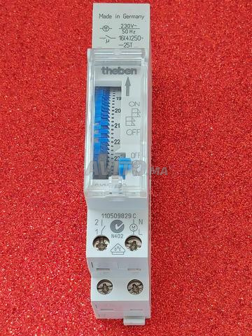 Horloge Theben originale 220v neuve - 2