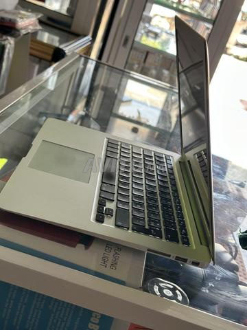 MacBook Air 13 i5 / 4GB / 128GB SSD - 2