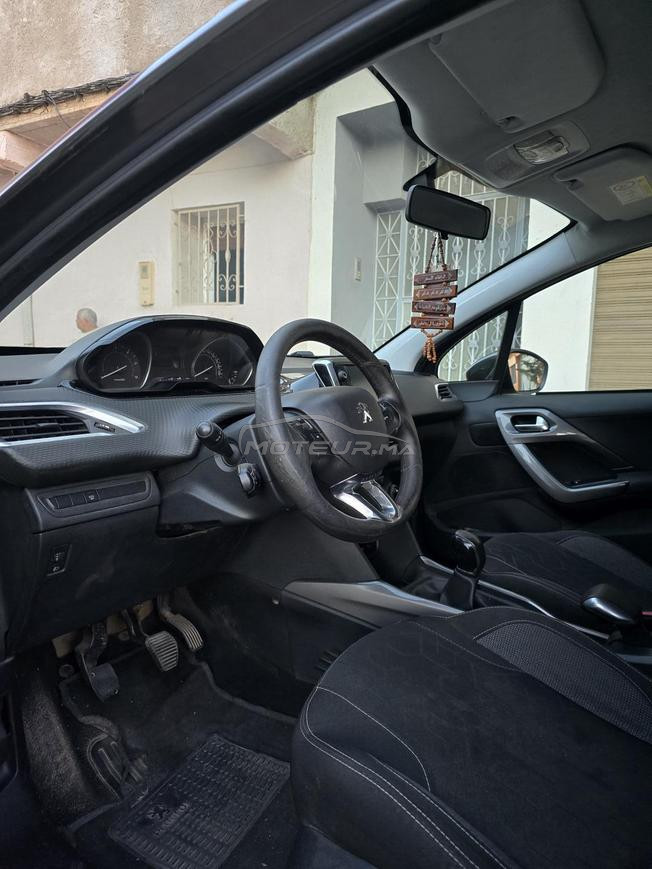 Peugeot 2008 Diesel Manuelle 2017 à Nador