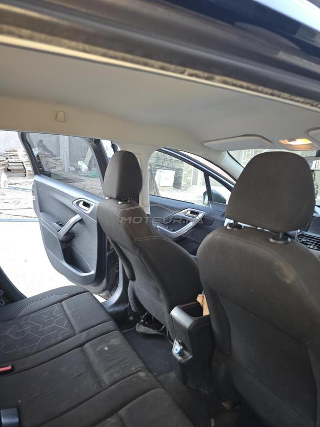 Peugeot 2008 Diesel Manuelle 2017 à Nador