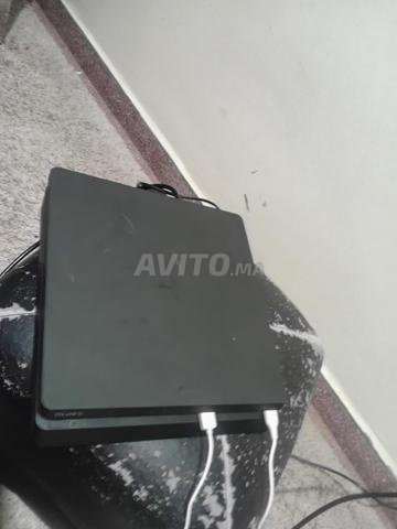 PS4 Slim flashée - 2
