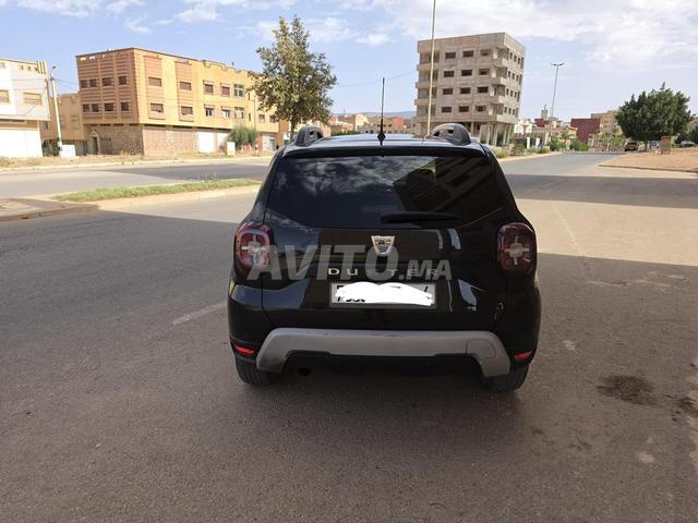 Dacia Duster Diesel Manuelle 2021 à Oujda - 2