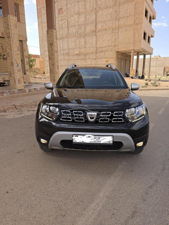 Dacia Duster Diesel Manuelle 2021 à Oujda