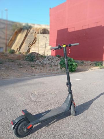 Trottinette Xiaomi 4 Lite 2ème génération - 2