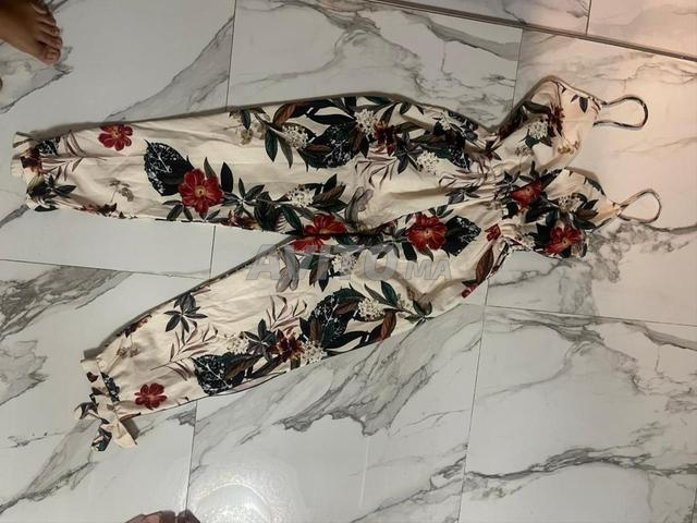 Des robes à vendre - 2
