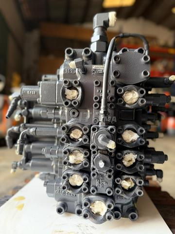 موزع هيدروليكي Doosan 41010500669B - 2